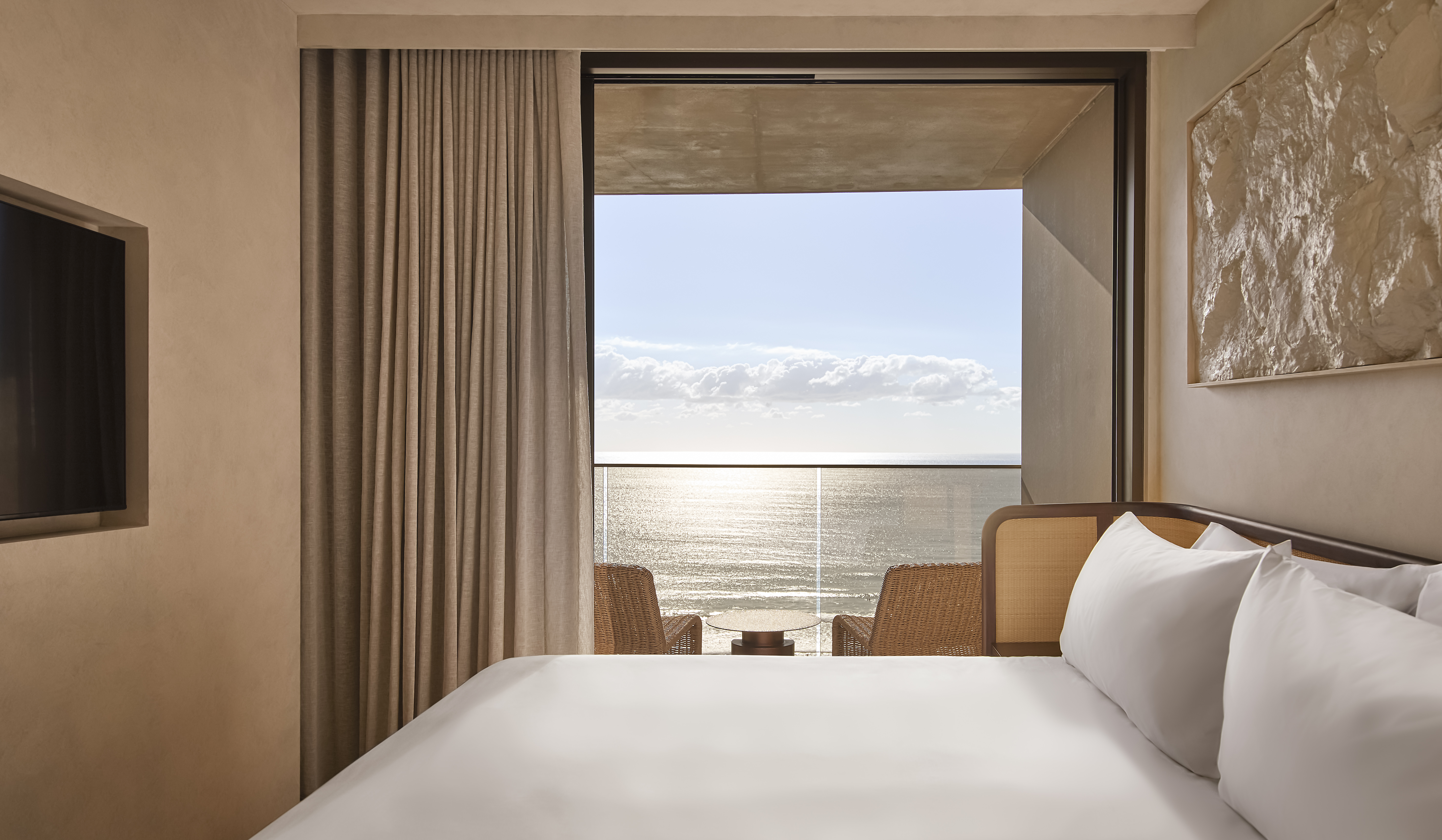 Ocean suite bedroom